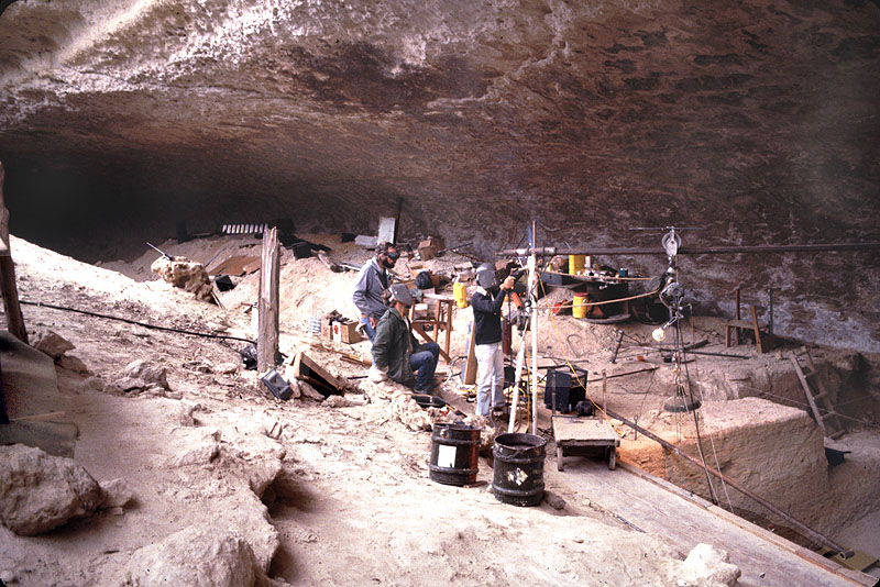 Welding A-frame for the bucket hoist early in 1983 season. Photograph by Solveig Turpin.