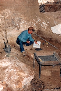 photo of Albert Redder at work 