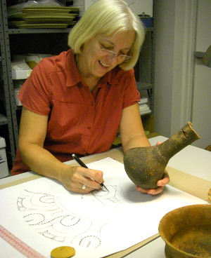 photo of Eloise Frances Gadus at the Pine Tree Mound site in 2006.