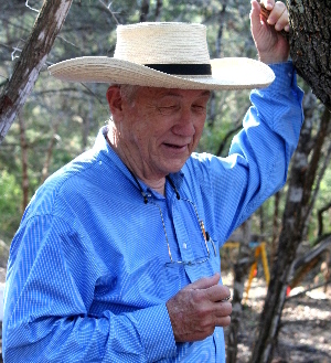 Photo of Artist Frank Weir 